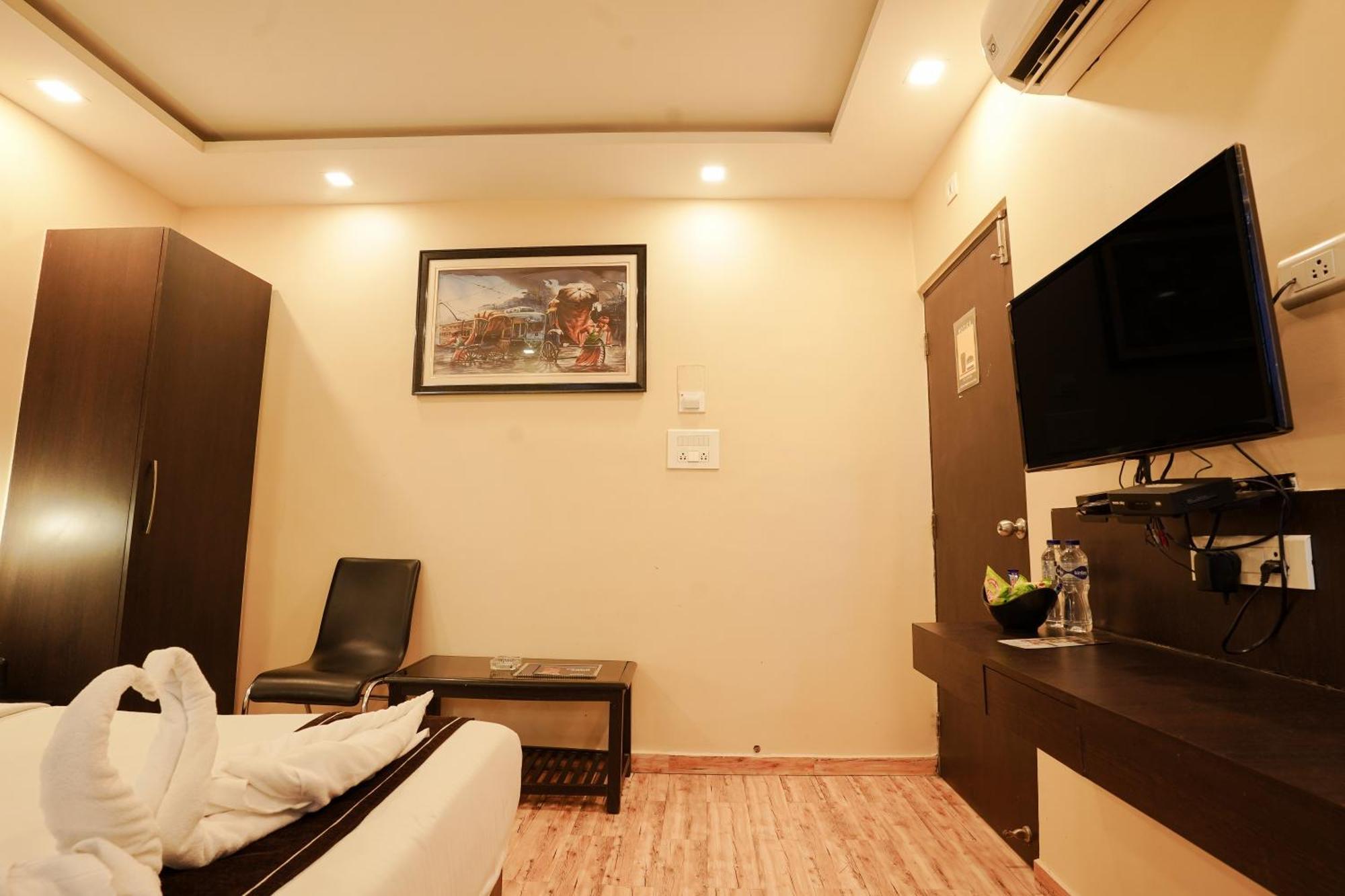 Hotel Sheldon International Near Science City Calcutta Buitenkant foto