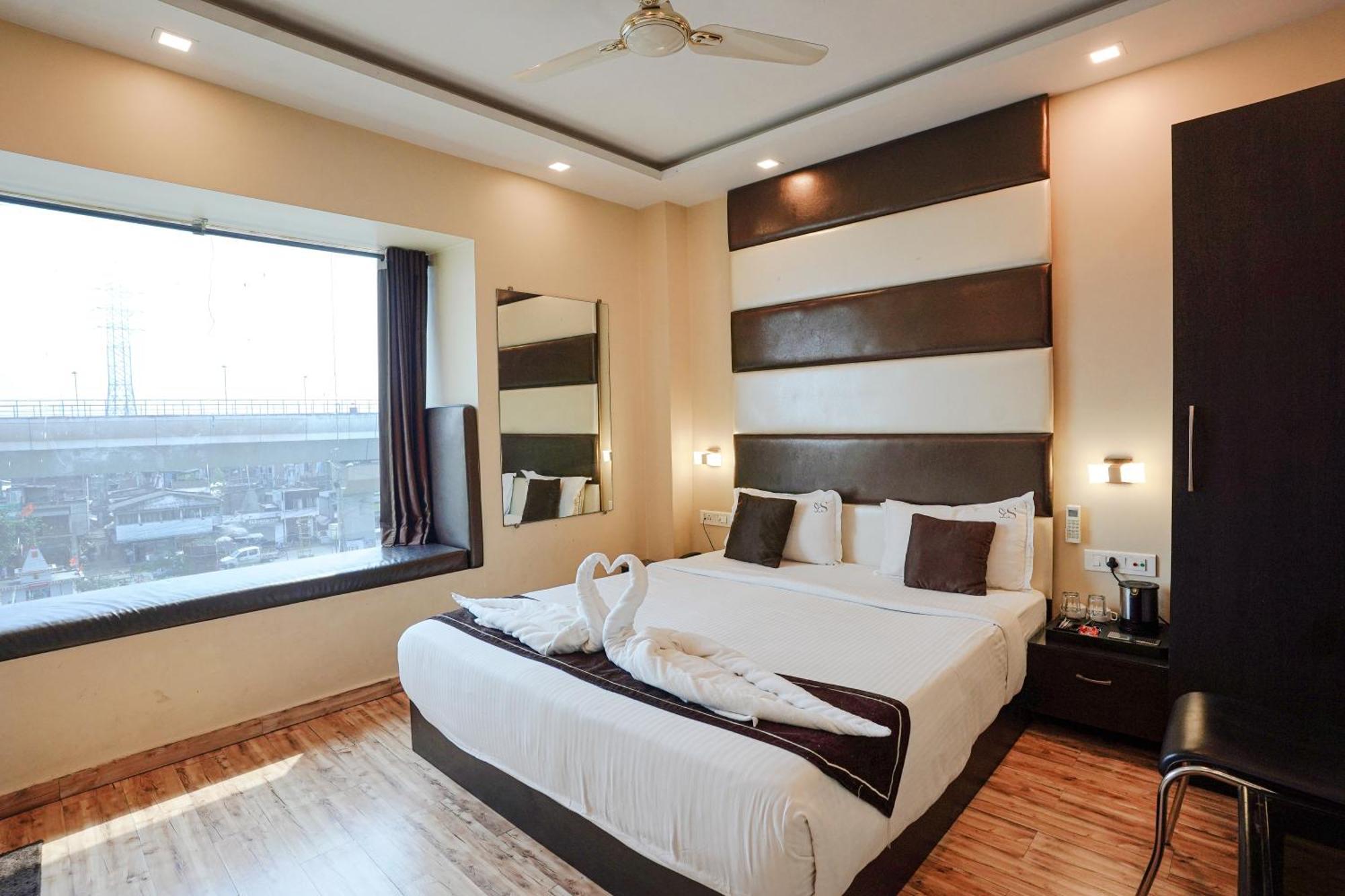 Hotel Sheldon International Near Science City Calcutta Buitenkant foto