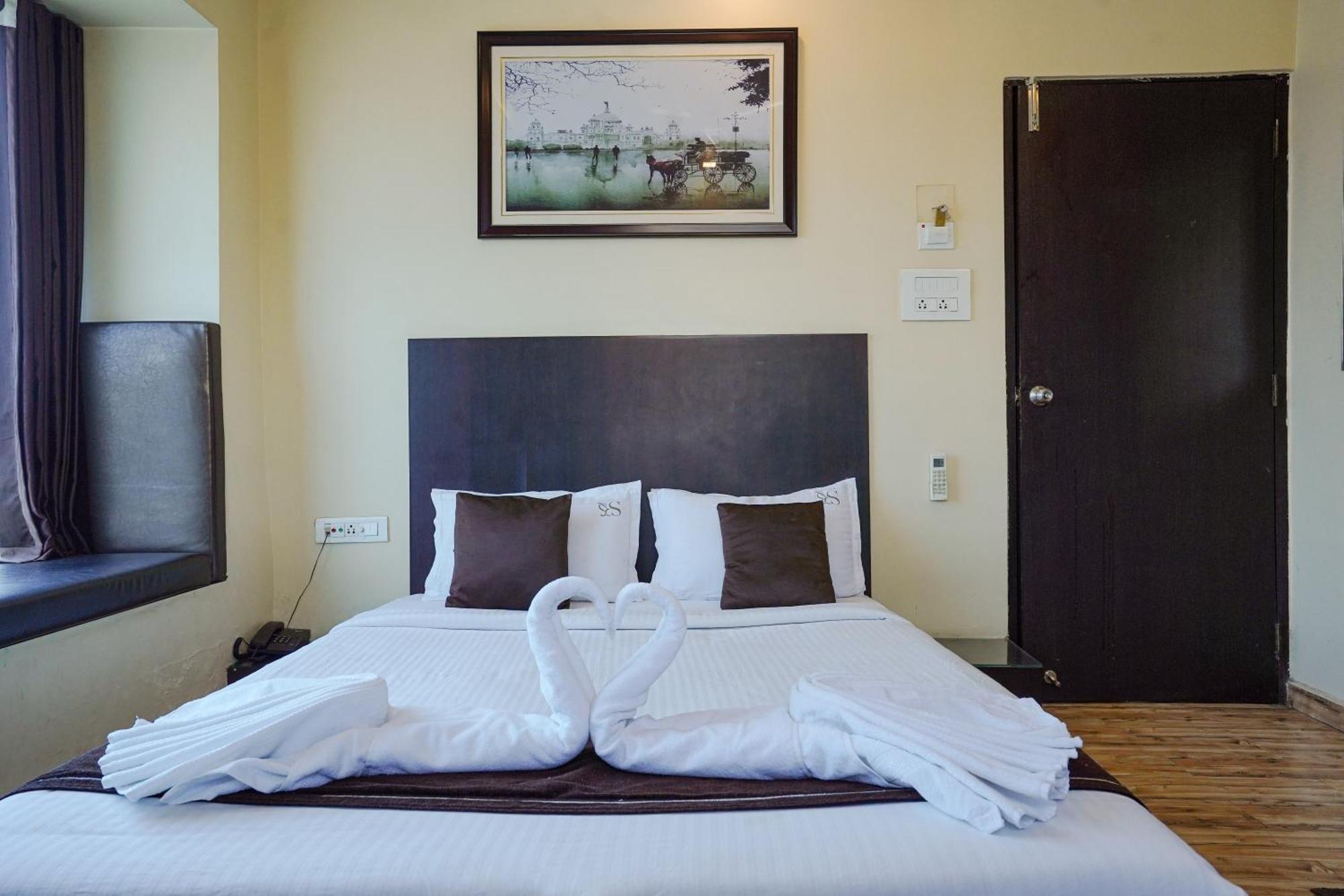 Hotel Sheldon International Near Science City Calcutta Buitenkant foto