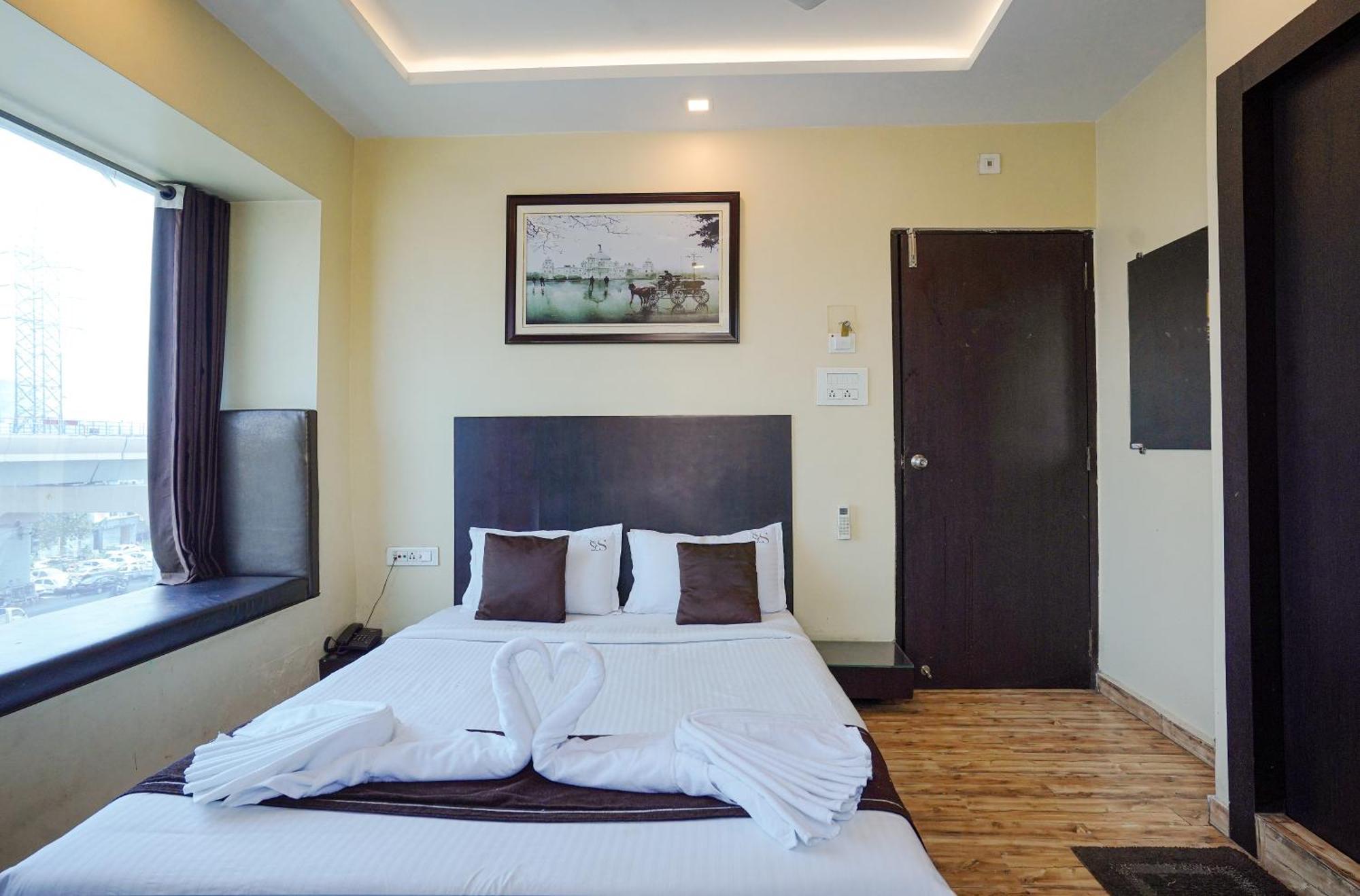 Hotel Sheldon International Near Science City Calcutta Buitenkant foto