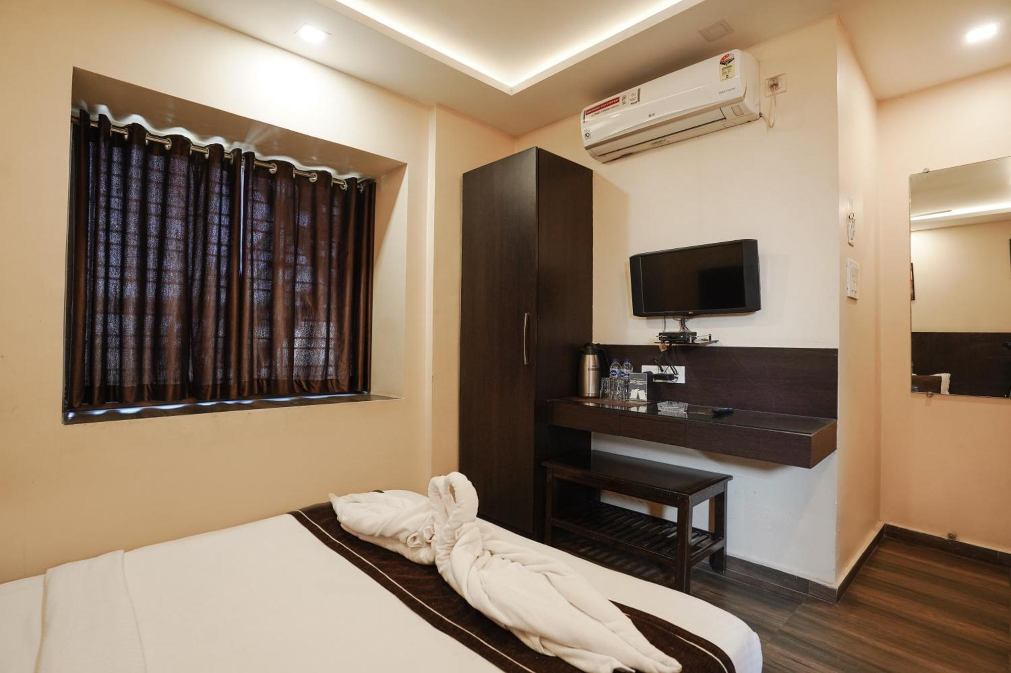 Hotel Sheldon International Near Science City Calcutta Buitenkant foto